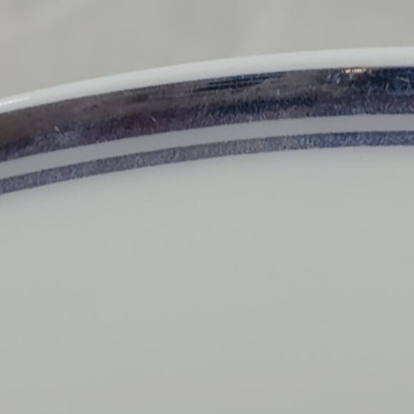 Williams Sonoma Open Kitchen Plate 9" Blue Gold Rim Salad Dinnerware - Picture 6 of 15